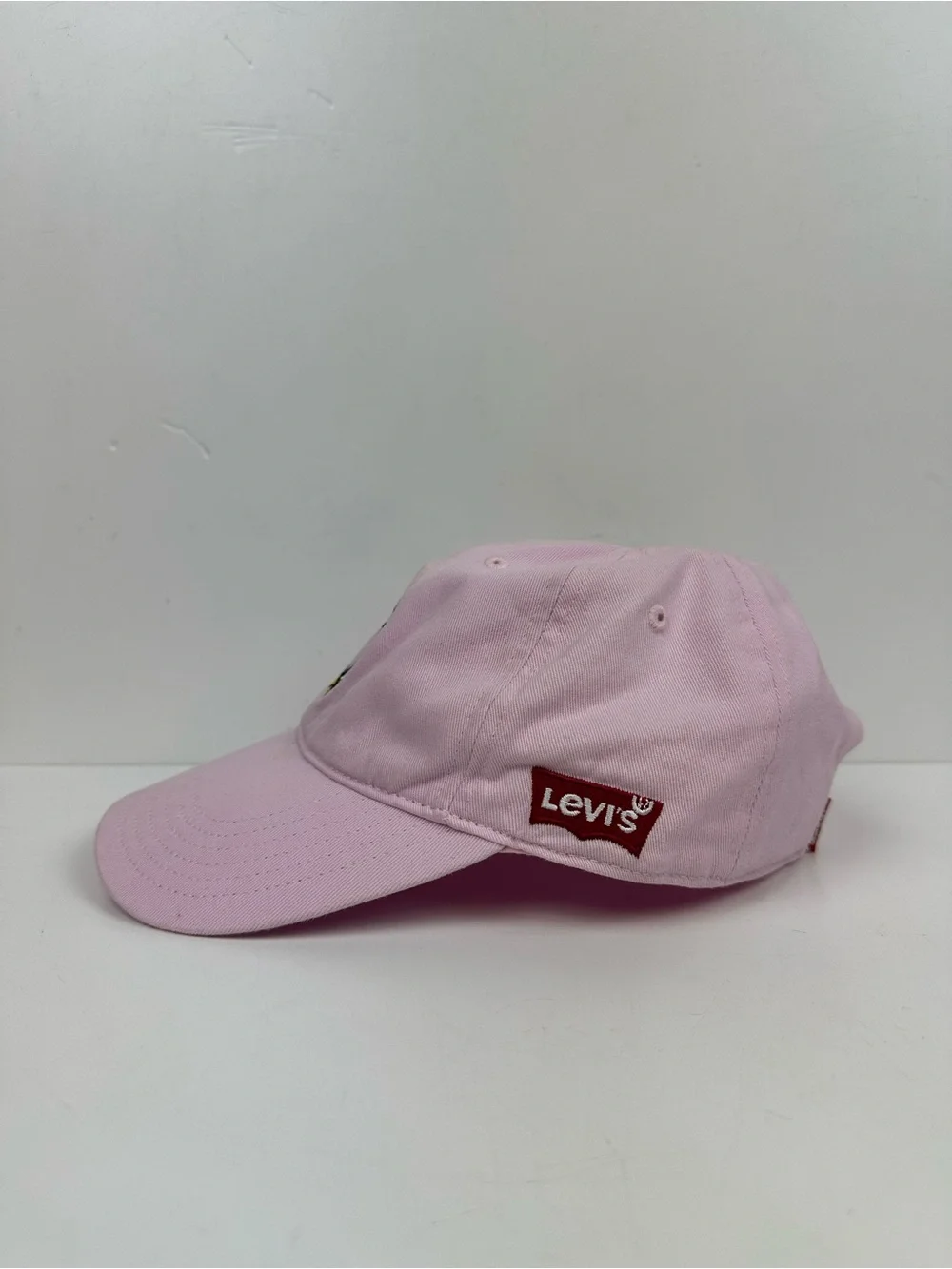 Levis levi youth